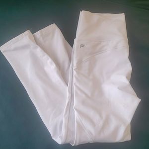 Beautiful white power hold leggings